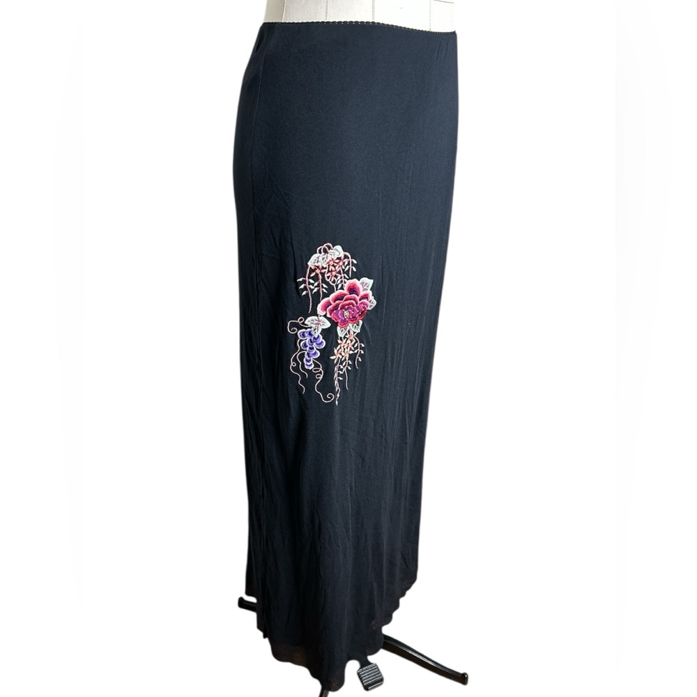 90’s Vivienne Tam mesh embroidered floral skirt - Picture 2 of 8
